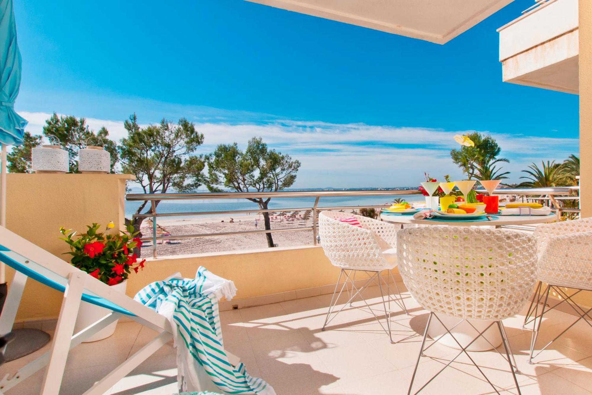 Apartment Blue View Port de Alcudia  ภายนอก รูปภาพ